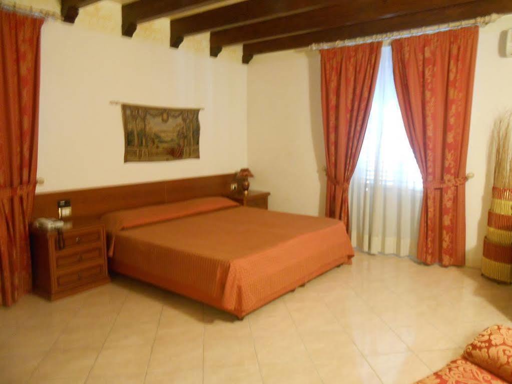 Hotel Centrale Bagheria 3*